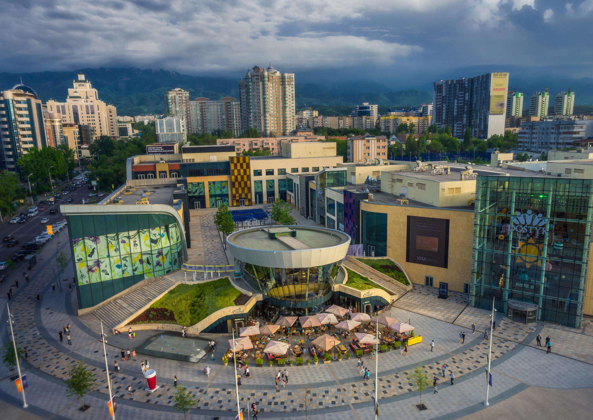 ТРЦ Dostyk Plaza